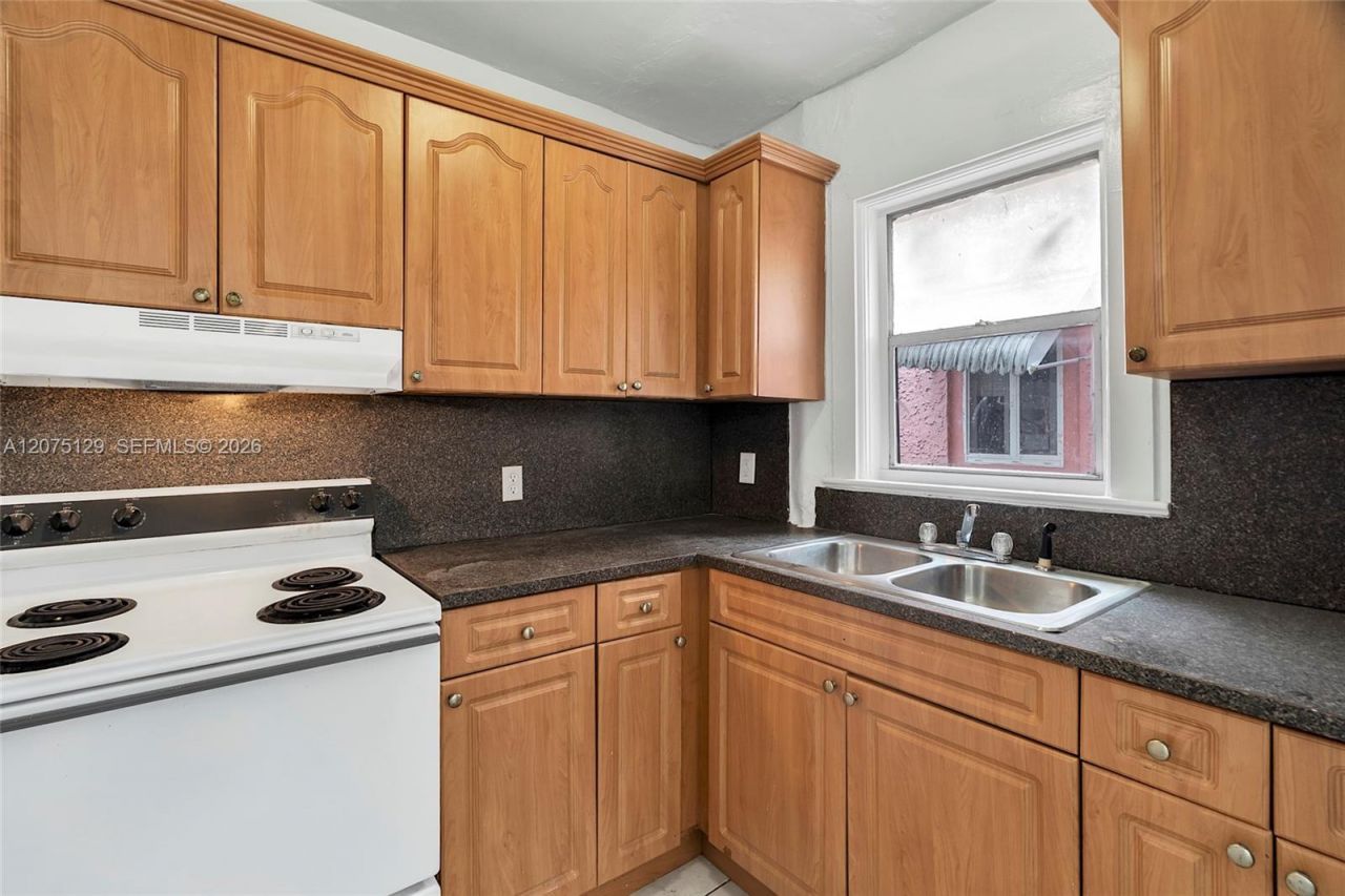 1137 NW 29th Ter , Unit 1137, Miami, FL 33127 Photo