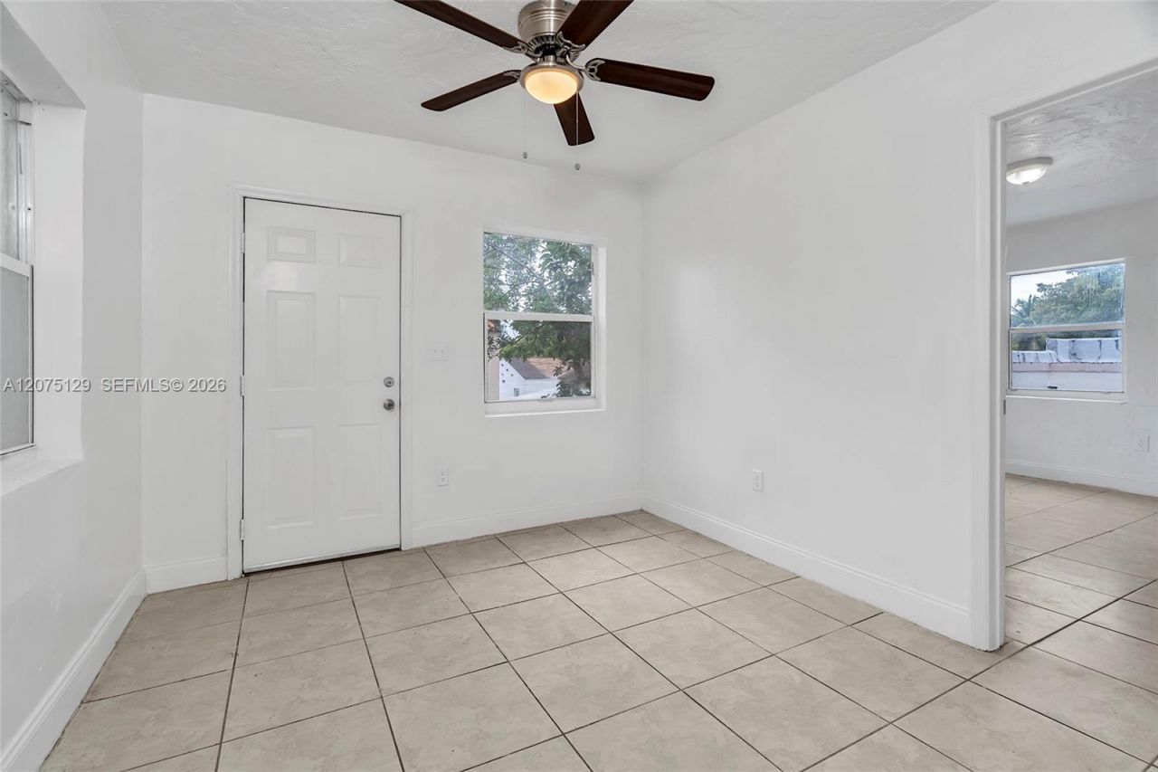 1137 NW 29th Ter , Unit 1137, Miami, FL 33127 Photo