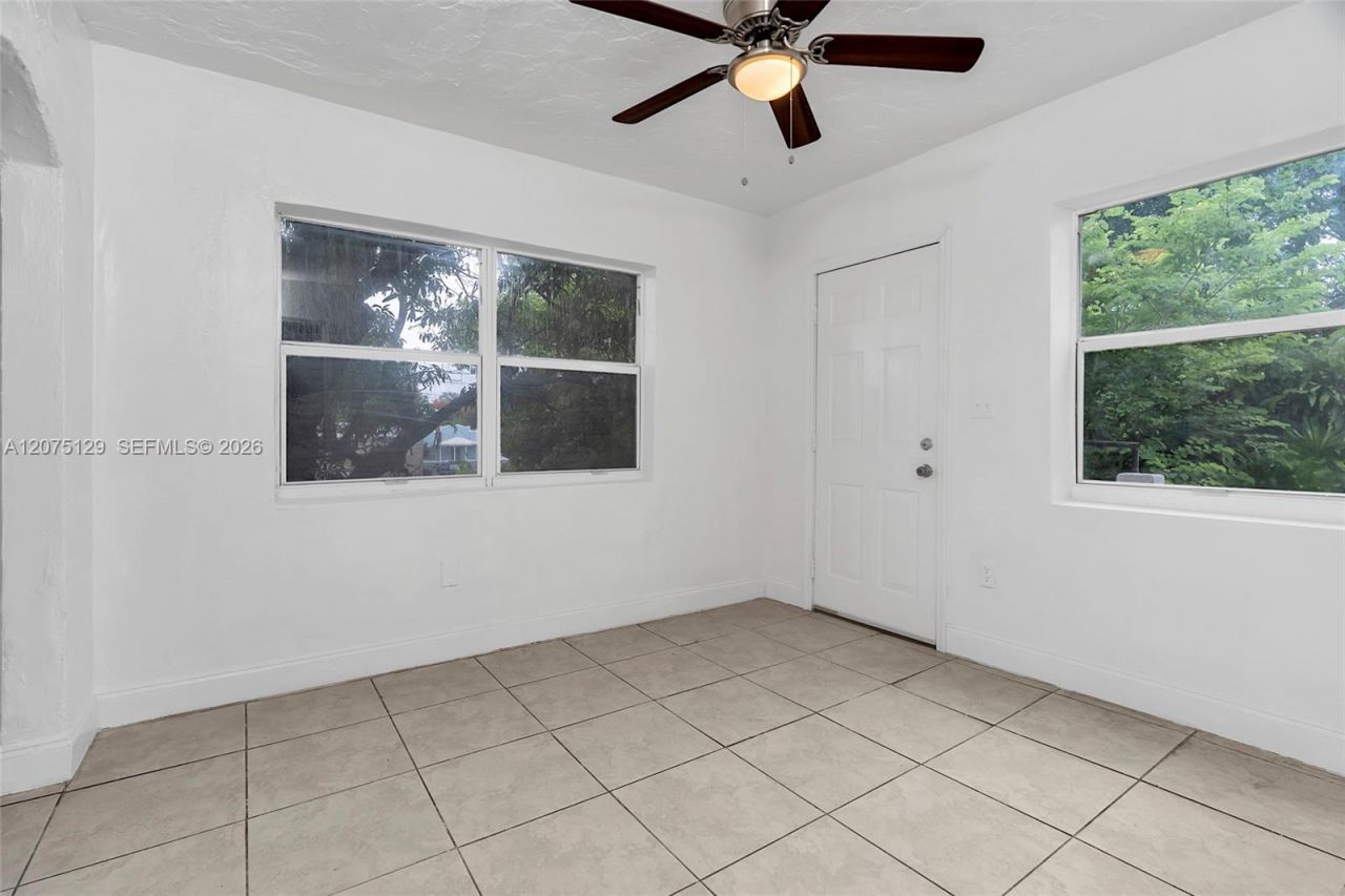 1137 NW 29th Ter , Unit 1137, Miami, FL 33127 Photo
