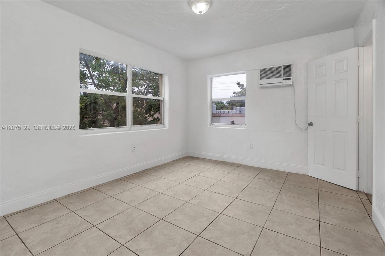 1137 NW 29th Ter , Unit 1137, Miami, FL 33127 Photo