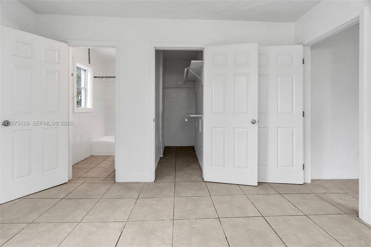 1137 NW 29th Ter , Unit 1137, Miami, FL 33127 Photo