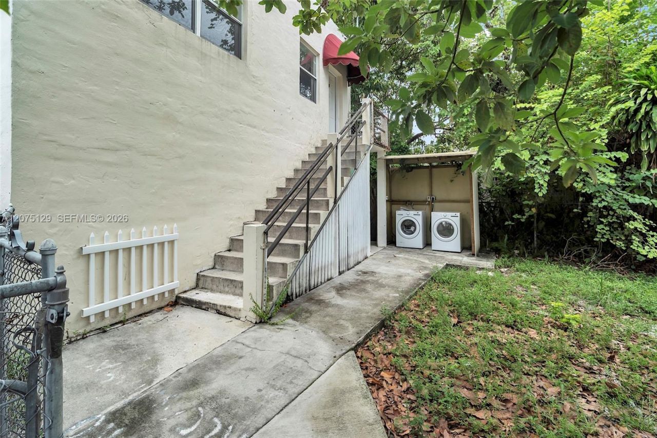 1137 NW 29th Ter , Unit 1137, Miami, FL 33127 Photo