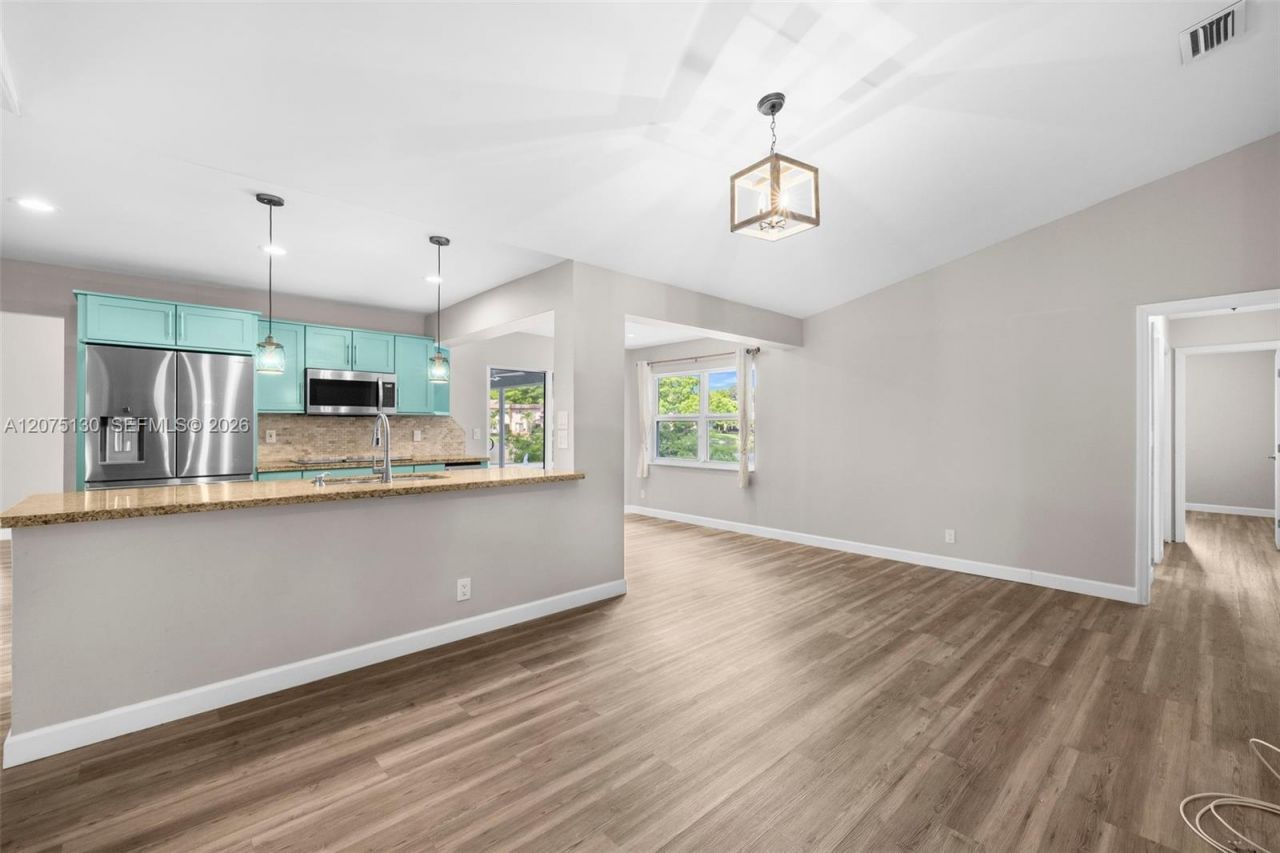 1151 NW 78th Ter , Unit ., Plantation, FL 33322 Photo
