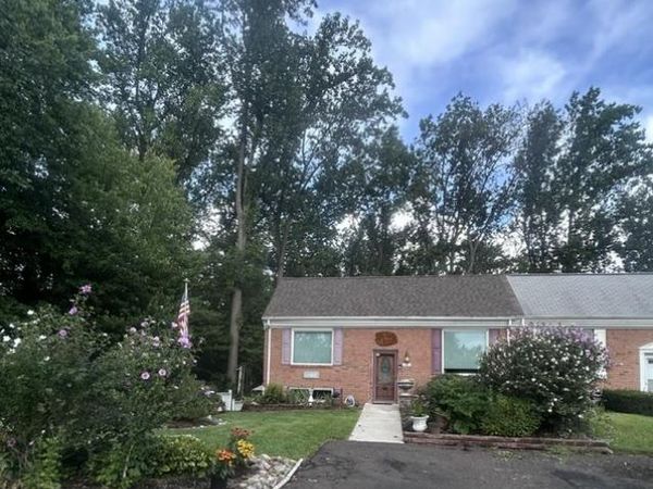 3000 MELINA COURT , BENSALEM, PA 19020