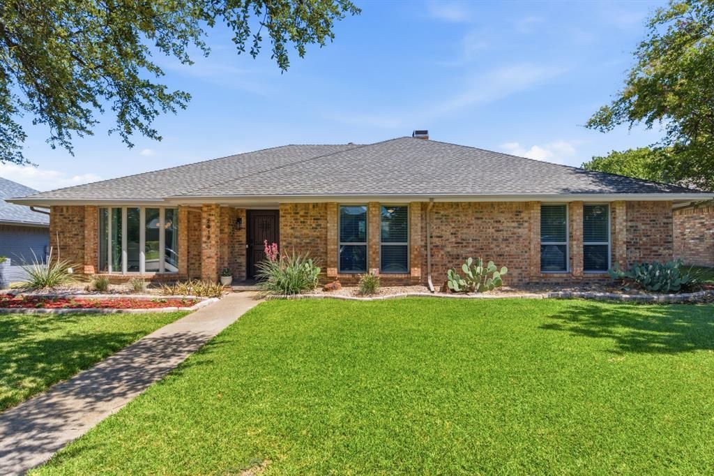2319 Castle Rock Road, Carrollton, TX 75007 Main Photo