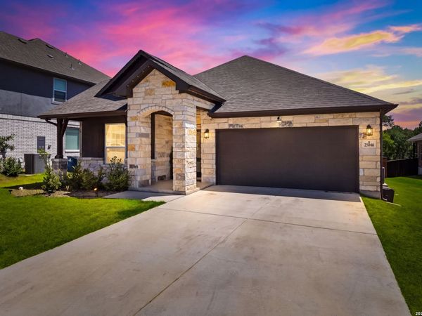 25046 Las Pilas, San Antonio, TX 78261