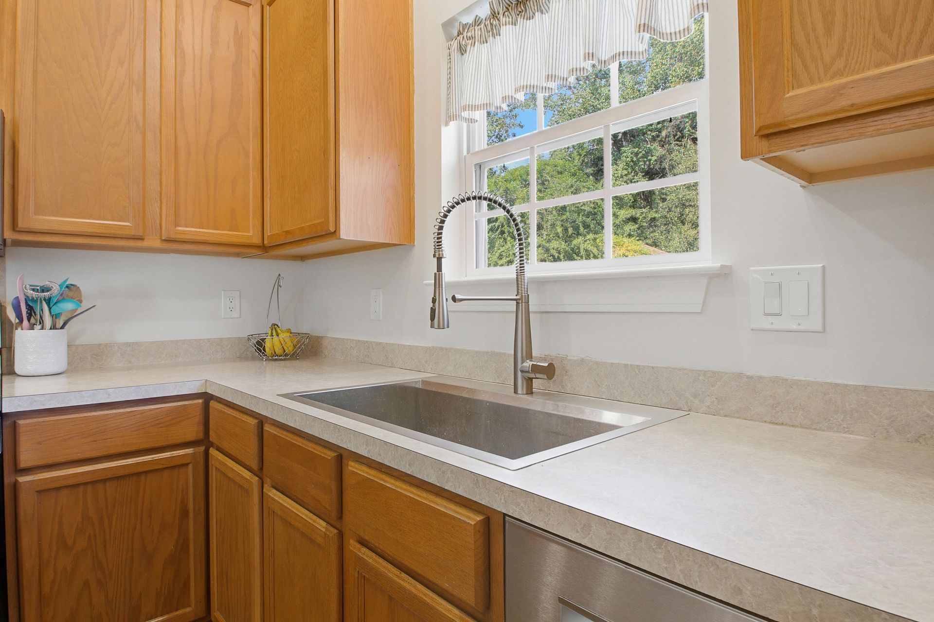 803 Bunkhouse Drive Photo 13