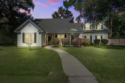 803 Bunkhouse Drive photo 4