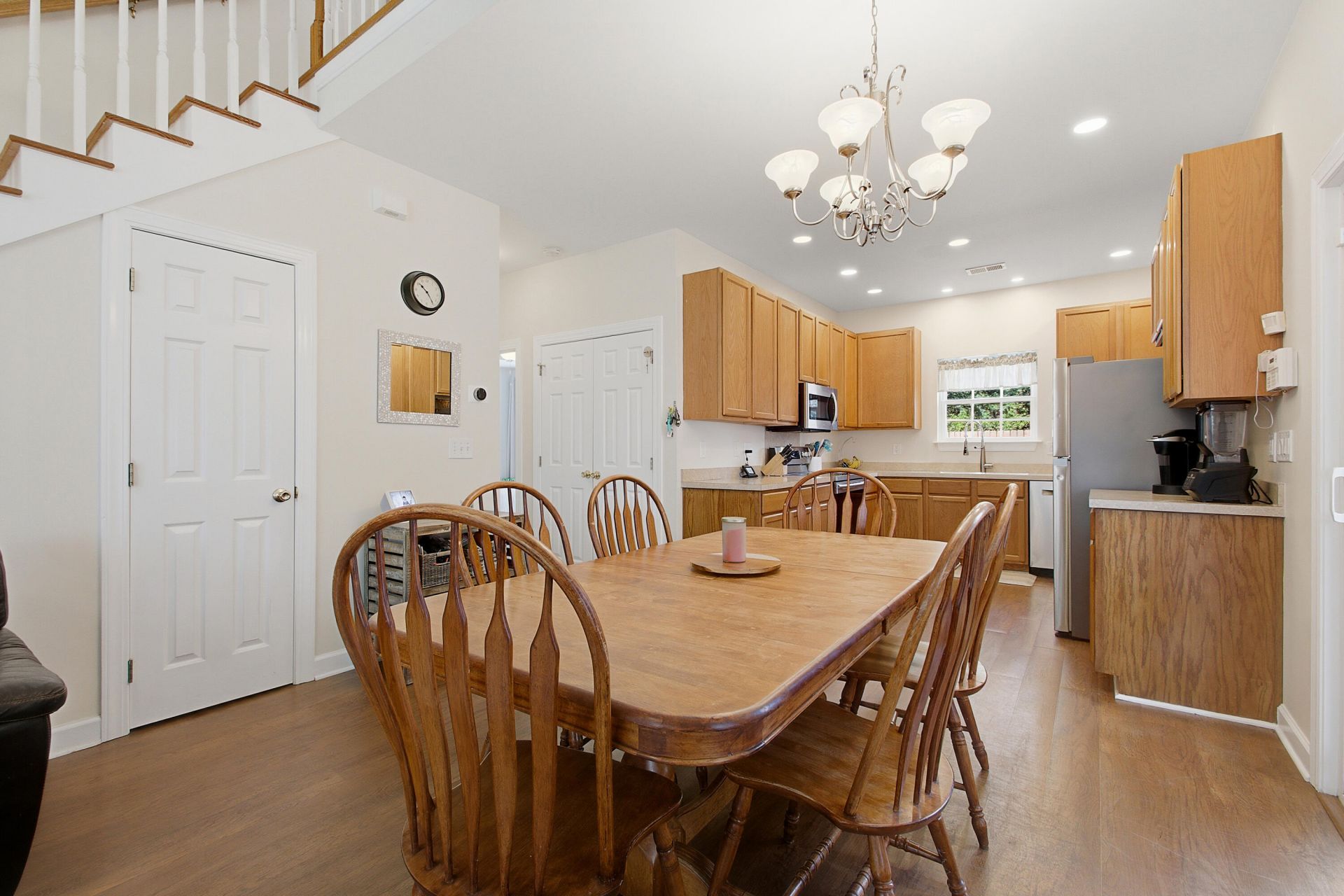 803 Bunkhouse Drive Photo 9