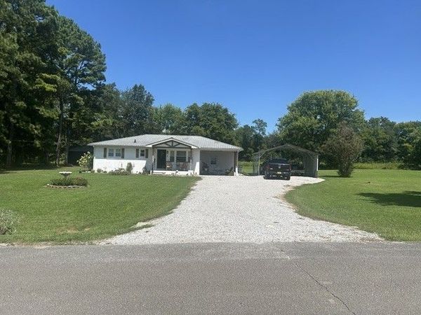 3687 Blue Spring Rd , Decherd, TN 37324