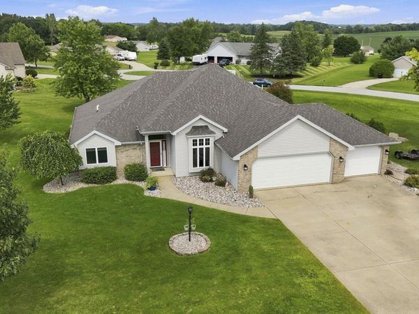 1770 N Etna Road, Columbia City, IN 46725