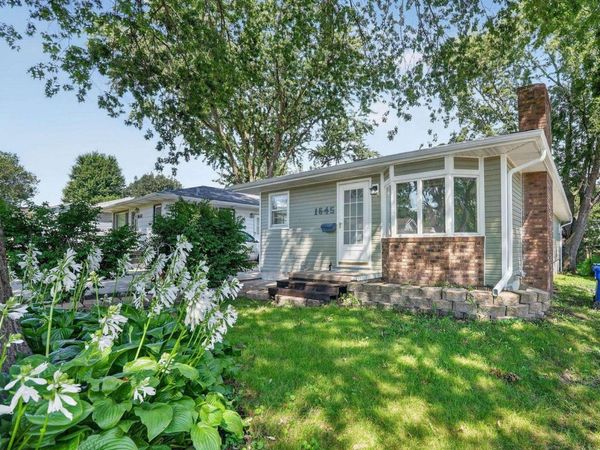 1645 Plymouth Avenue, Waterloo, IA 50702