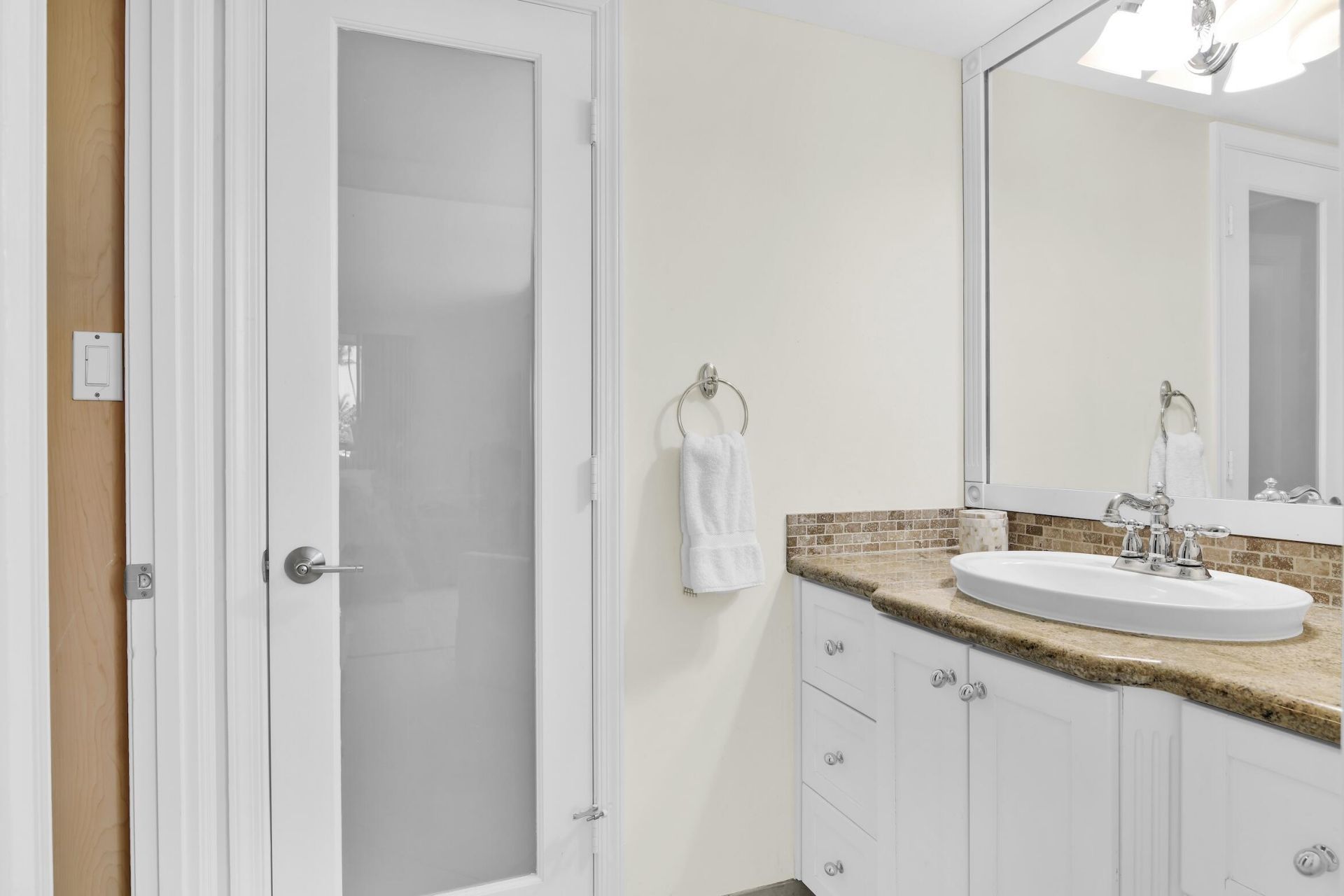 550 S Ocean Boulevard, Unit 207, Boca Raton, FL 33432 Photo