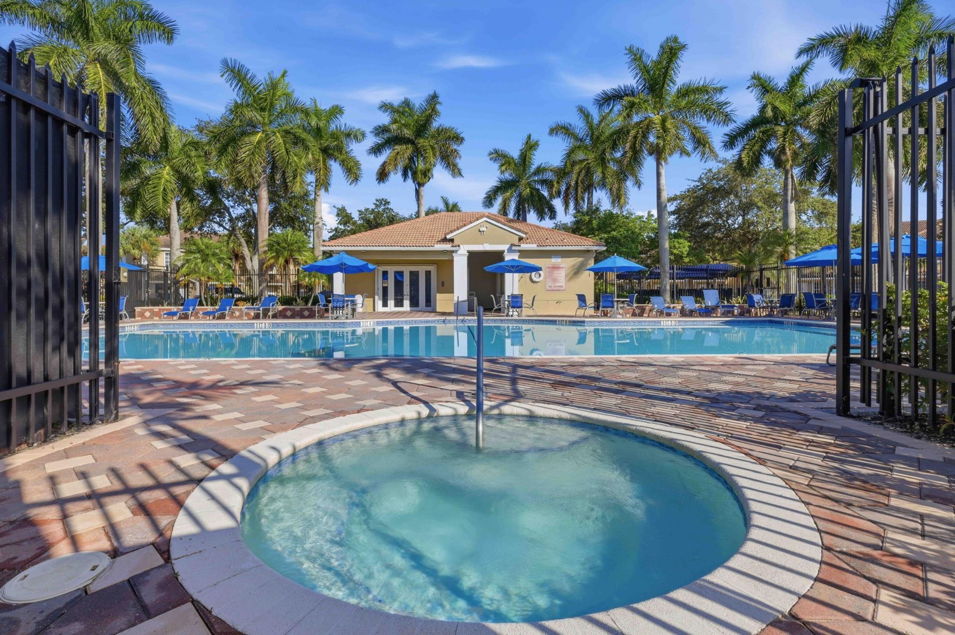 12207 SW 6th Street, Pembroke Pines, FL 33025 Photo