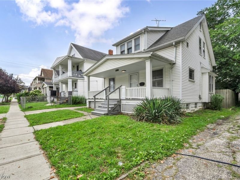 2036 W 99th Street, Cleveland, OH 44102 Photo 2