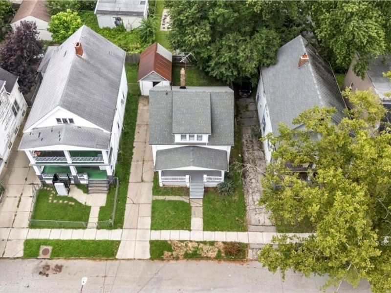 2036 W 99th Street, Cleveland, OH 44102 Photo 3