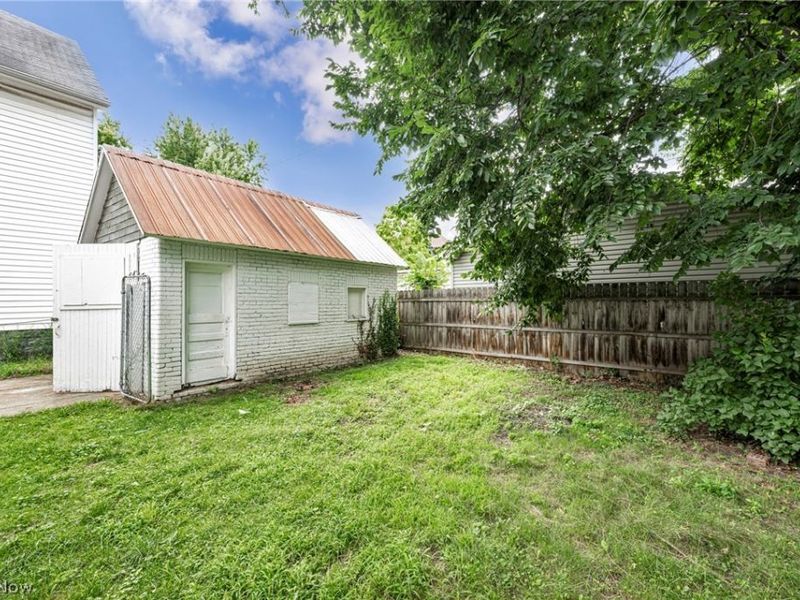 2036 W 99th Street, Cleveland, OH 44102 Photo 30