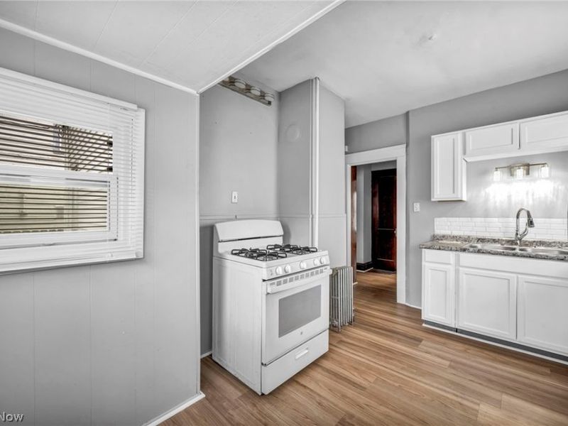 2036 W 99th Street, Cleveland, OH 44102 Photo 6