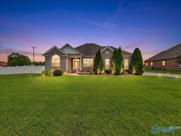 27712 Taylor Lynn Circle, Elkmont, AL 35620