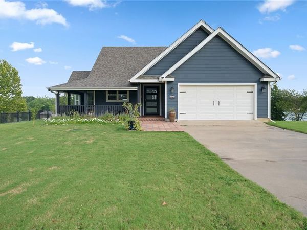 7581 E Lake Drive, Murchison, TX 75778