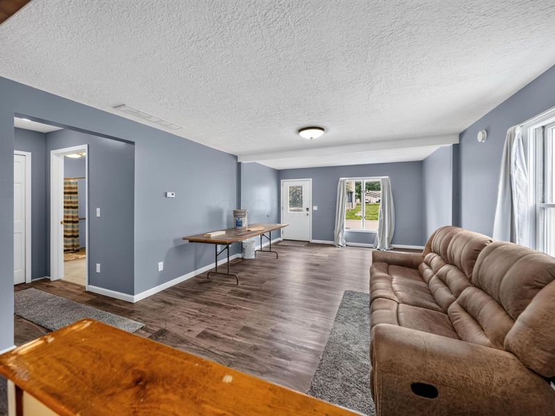 195 Neil Avenue , Marion, OH 43302 Photo 8