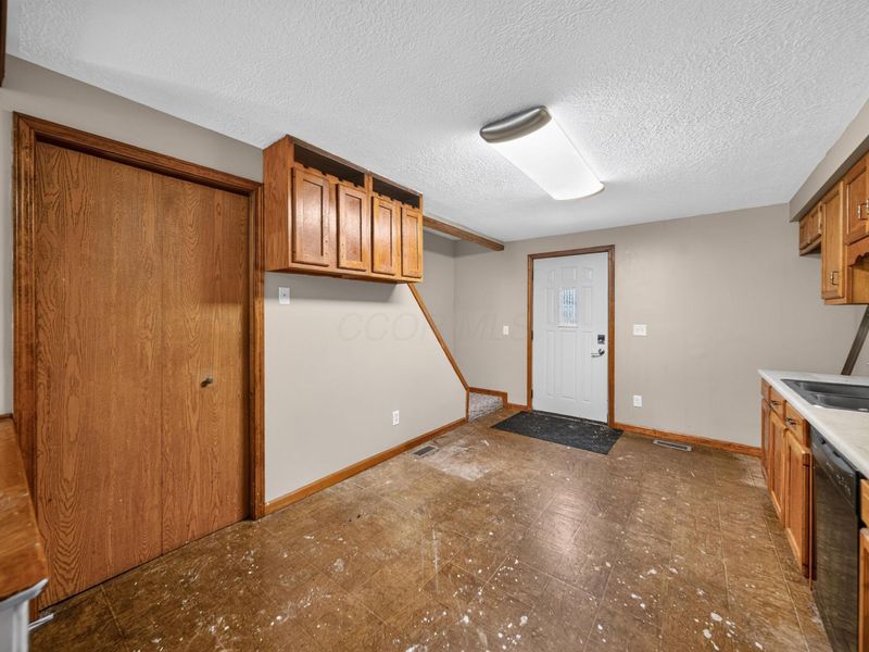 195 Neil Avenue , Marion, OH 43302 Photo 9