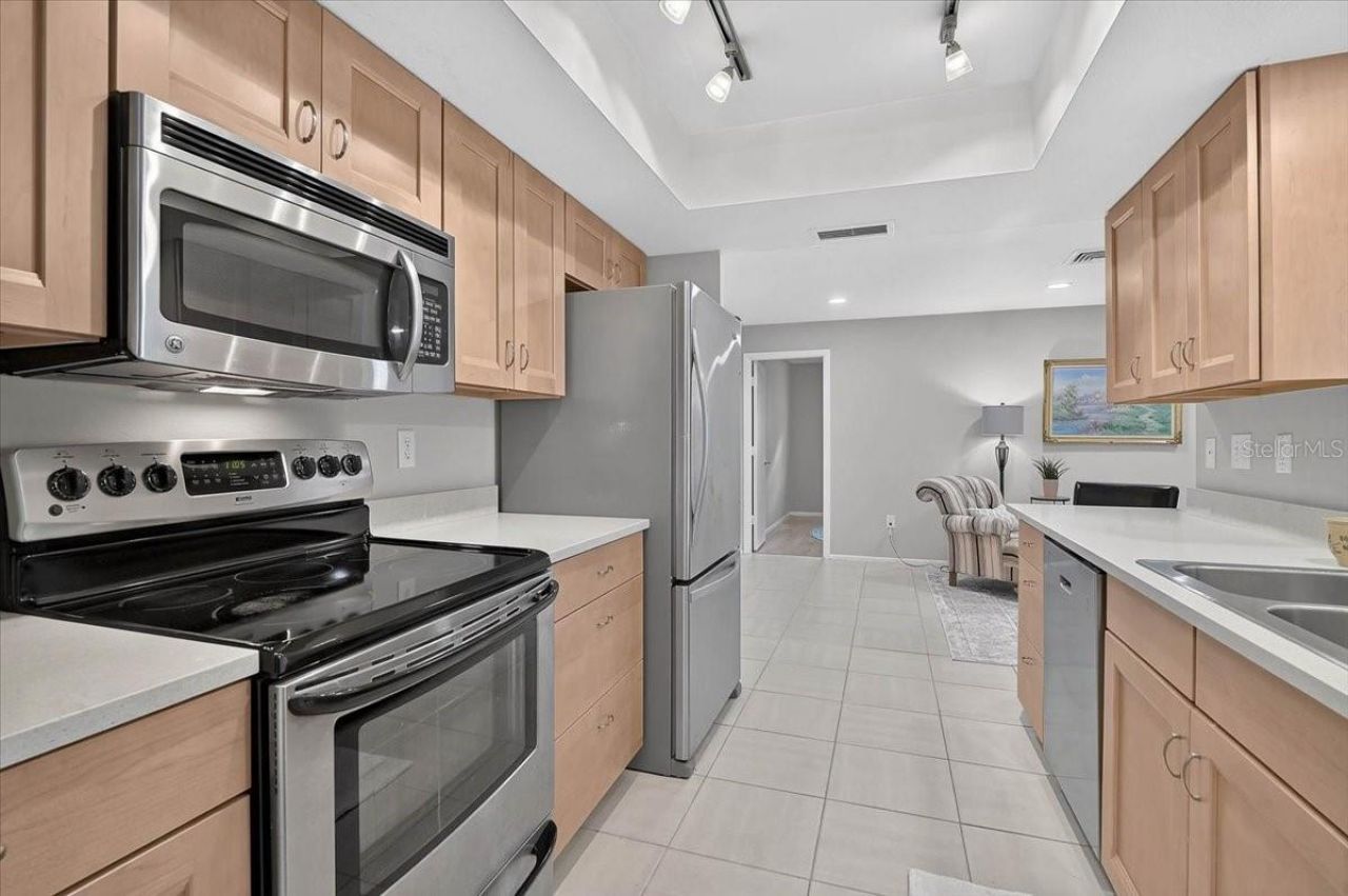 48 Dade Avenue , Sarasota, FL 34232 Photo
