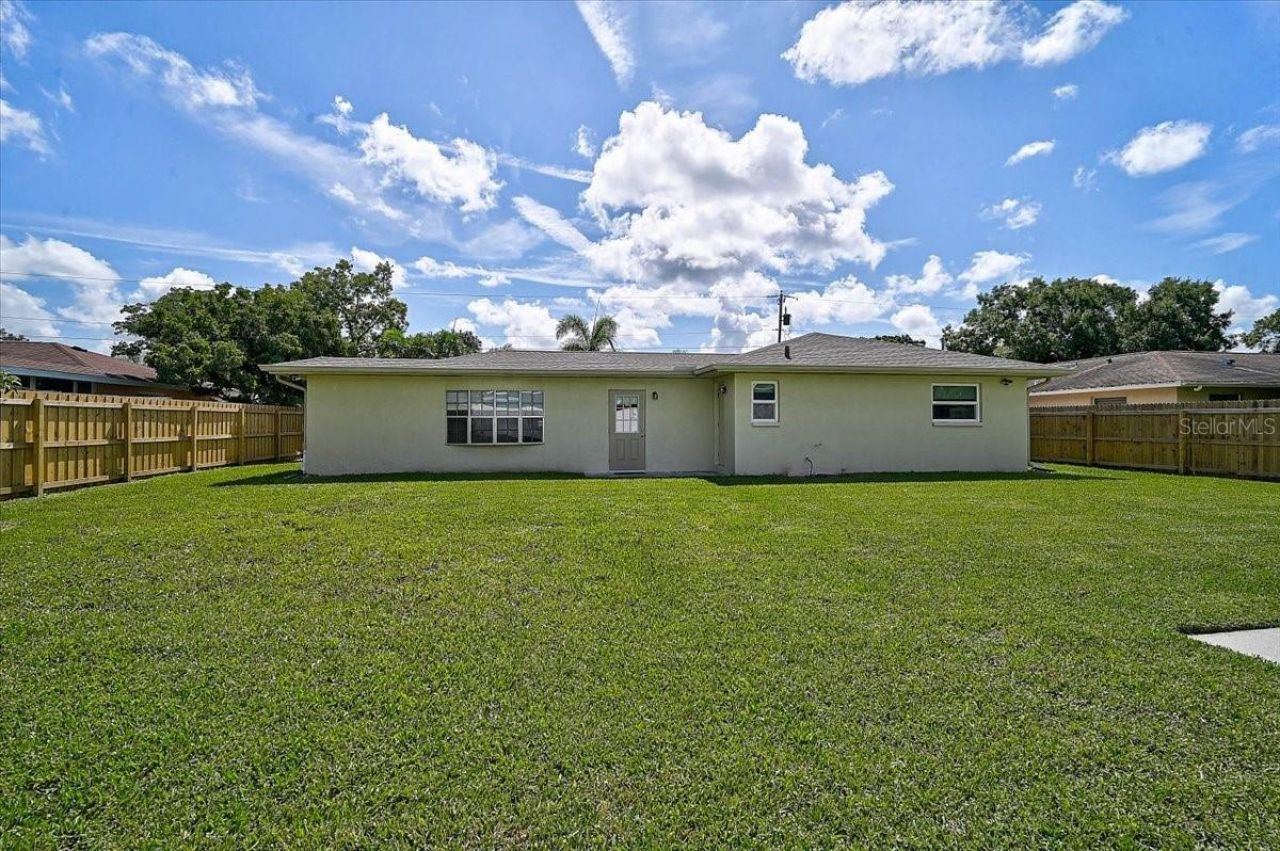 48 Dade Avenue , Sarasota, FL 34232 Photo