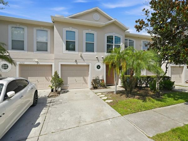4604 ASHBURN SQUARE DRIVE , TAMPA, FL 33610