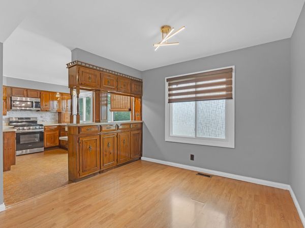 414 Gainsborough Court , Bolingbrook, IL 60440