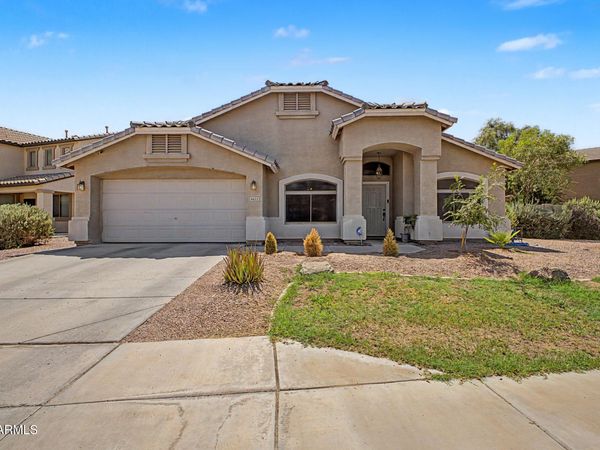 4623 W DESERT Lane, Laveen, AZ 85339