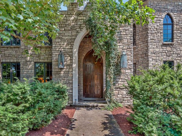 1108 Belle Meade Blvd, Nashville, TN 37205