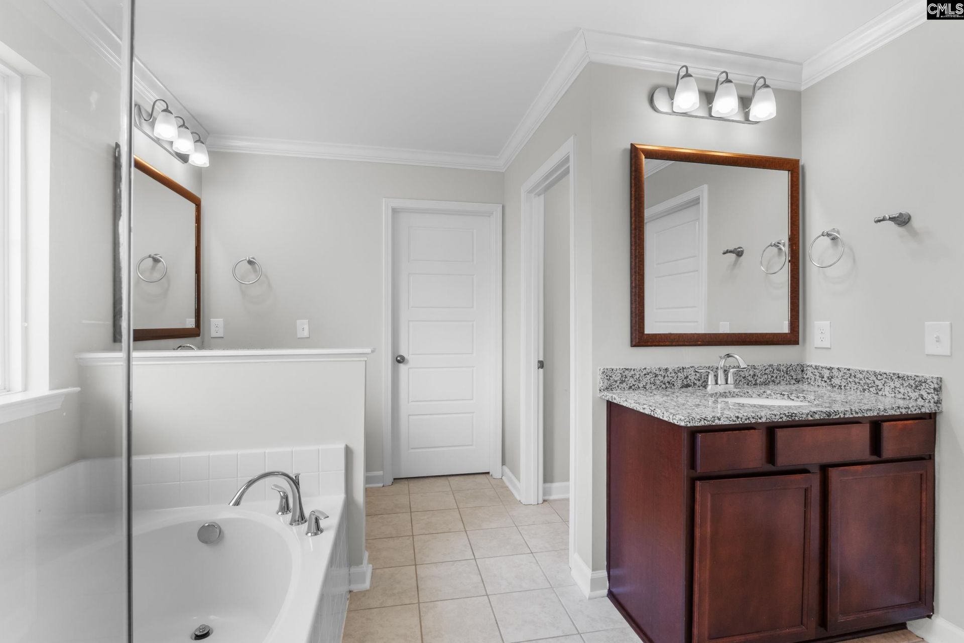 425 Maria Posada Court  Photo 19