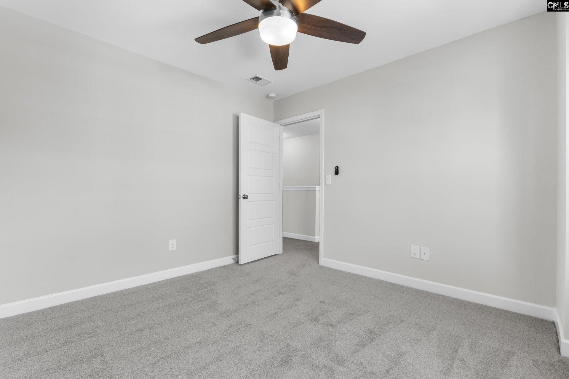 425 Maria Posada Court  Photo 28