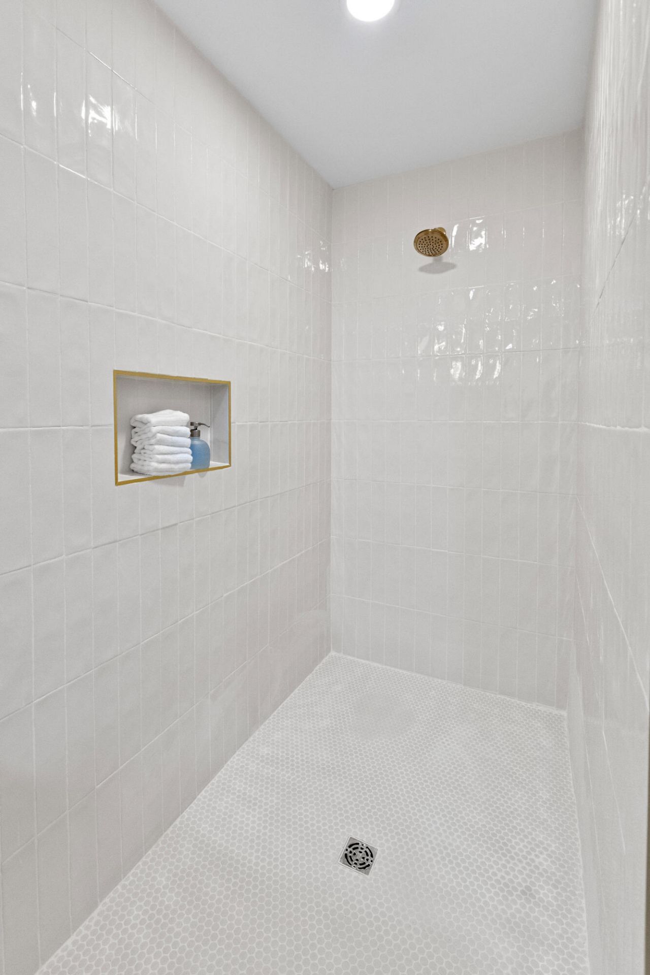 742 Leafwood Road Photo 33