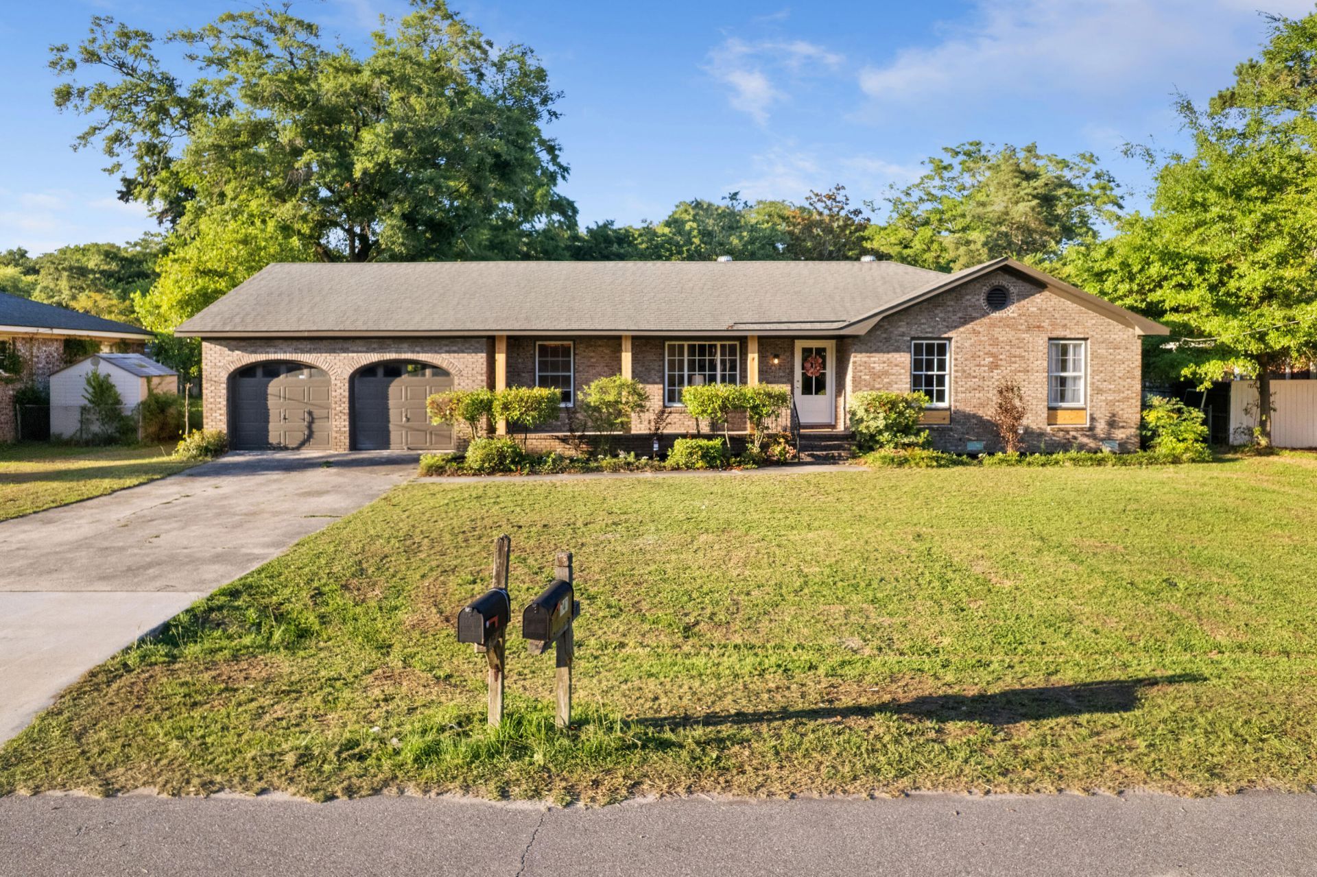 742 Leafwood Road Photo 5