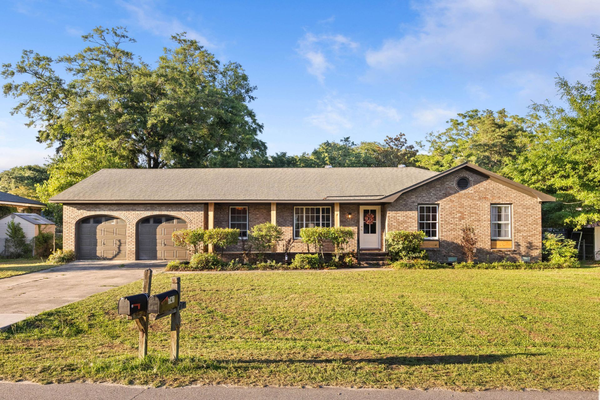 742 Leafwood Road Photo 9