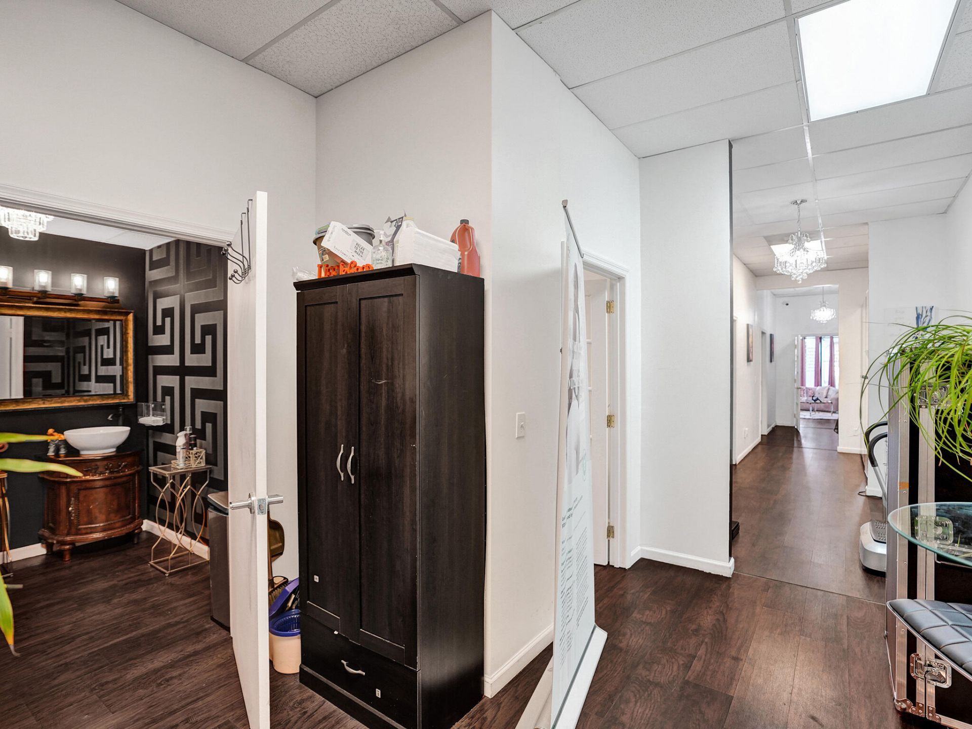 8140 Pines Boulevard, Pembroke Pines, FL 33024 Photo