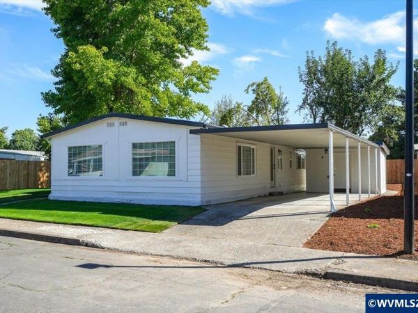 4706 Deepwood Lp NE, Salem, OR 97305
