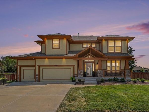 11043 Northridge Drive, Kansas City, KS 66109
