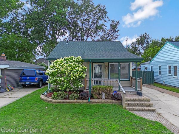 23385 Melville Avenue, Hazel Park, Mi 48030