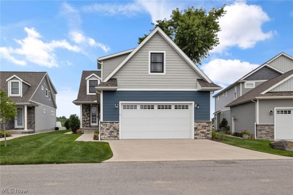 5415 Walls Channel Drive, Port Clinton, OH 43452 Main Photo