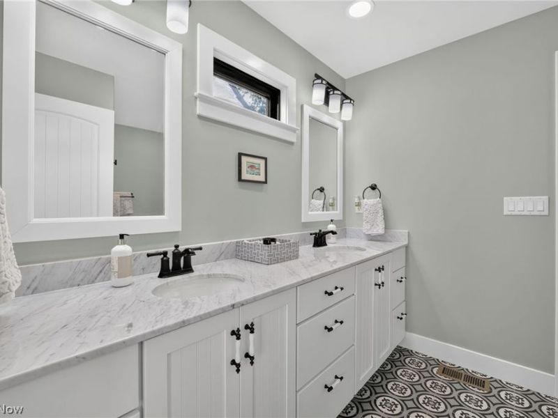 5415 Walls Channel Drive, Port Clinton, OH 43452 Photo 32