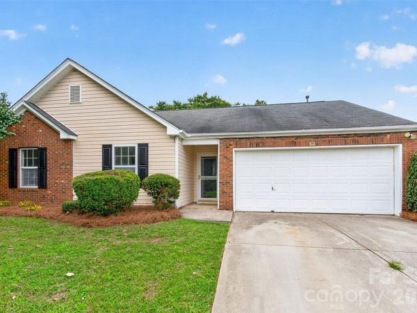 5733 Cardington Court, Charlotte, NC 28216