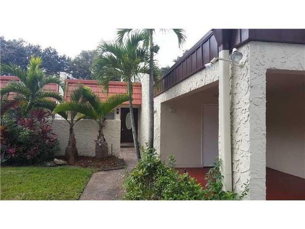 6557 NW 99th Avenue, Tamarac, FL 33321