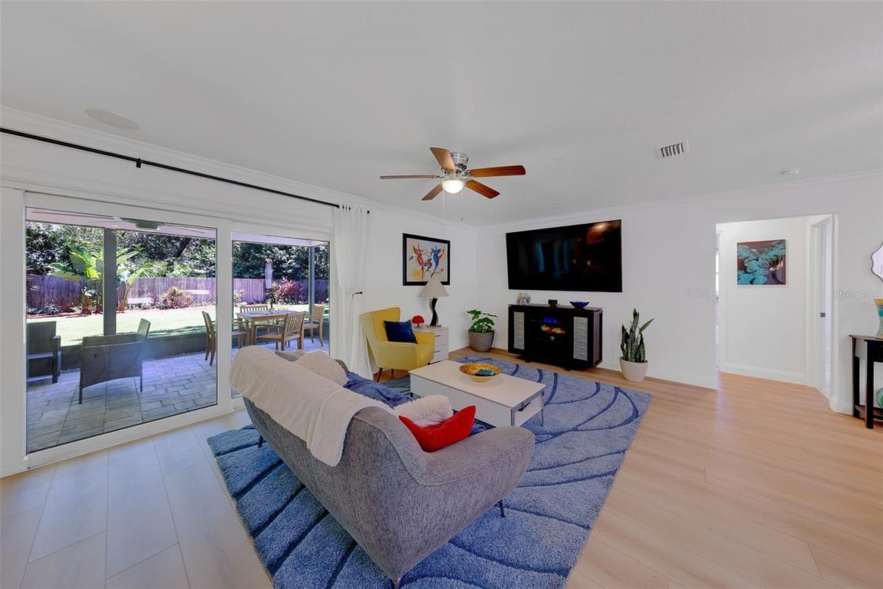 2043 Dodge Street , Clearwater, FL 33760 Photo
