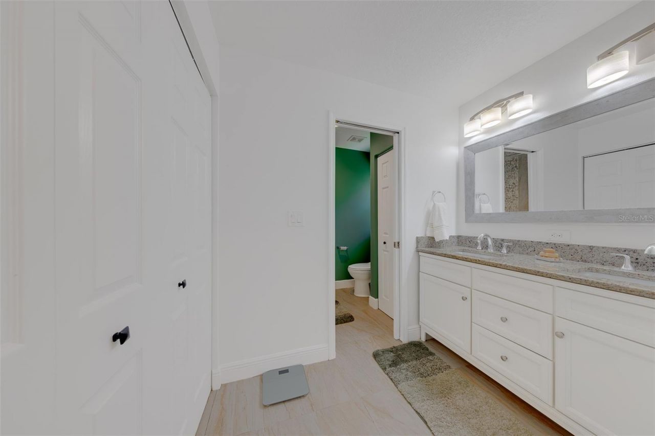 2043 Dodge Street , Clearwater, FL 33760 Photo