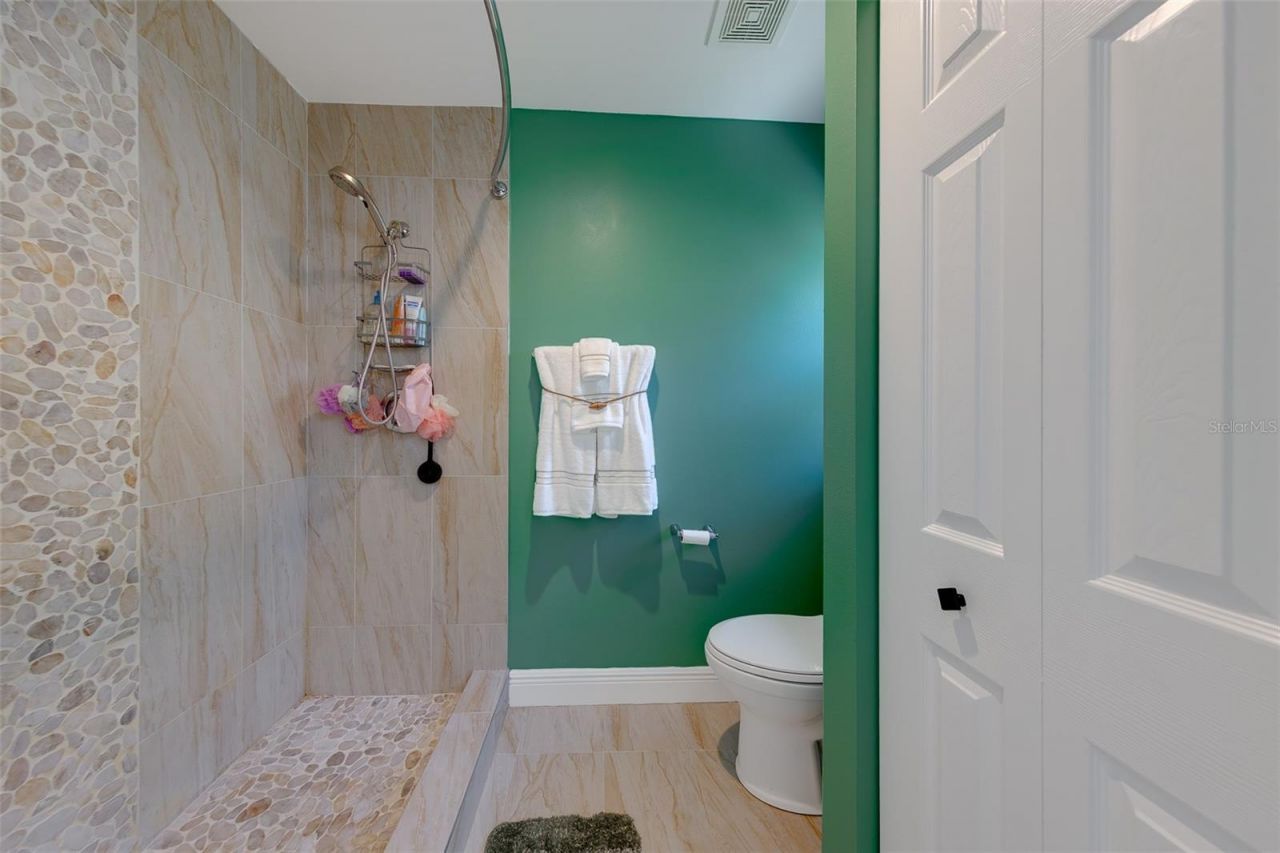 2043 Dodge Street , Clearwater, FL 33760 Photo