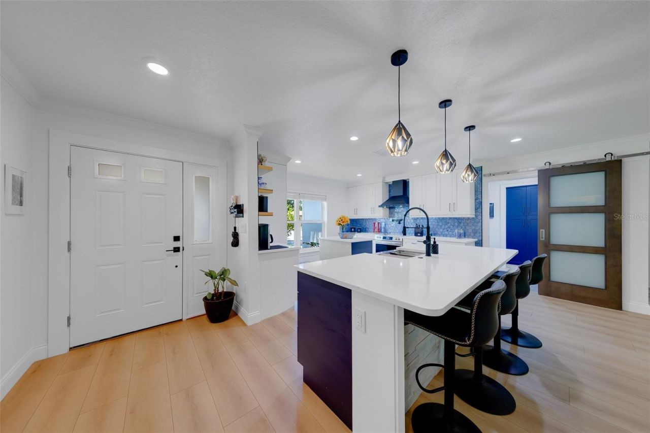 2043 Dodge Street , Clearwater, FL 33760 Photo