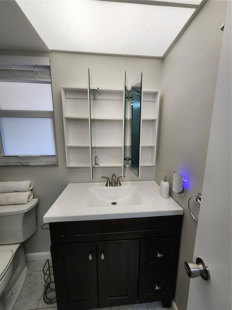 2801 N Pine Island Rd , Unit 208, Sunrise, FL 33322 Photo